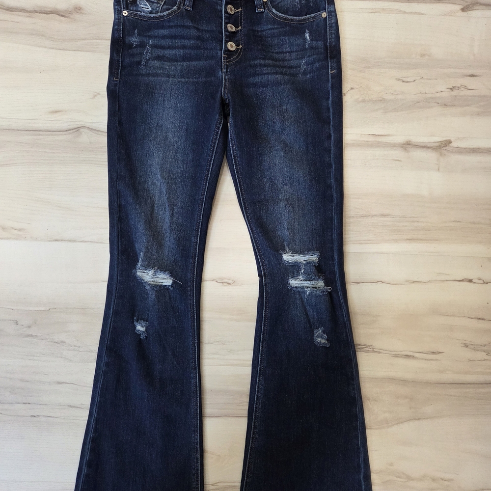 Kan Can 26 X 32. Dark Blue Distressed Flare Jeans